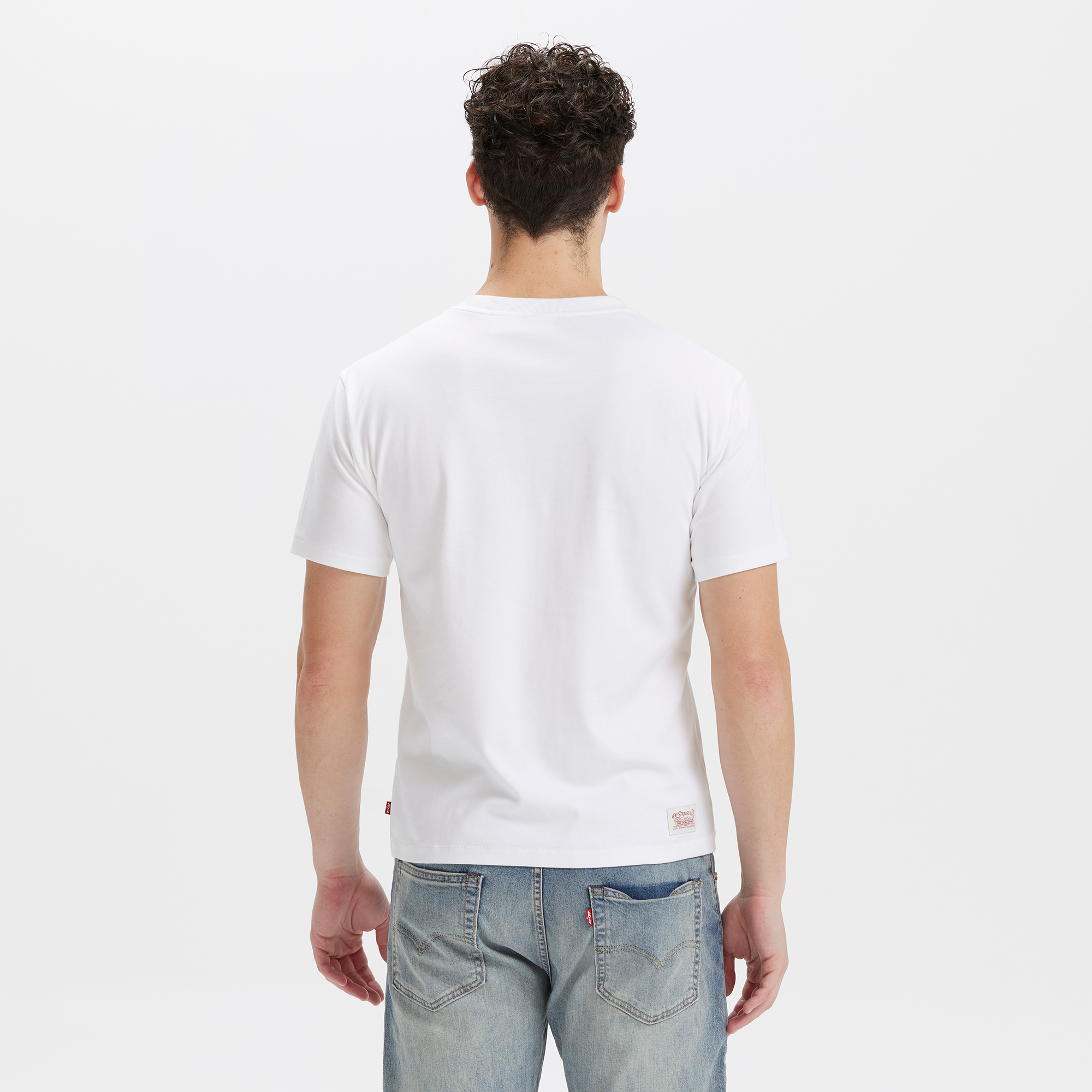 Levi's® Men's Classic LOGO TEE Slim Fit Short Sleeve Tee - 图片 2