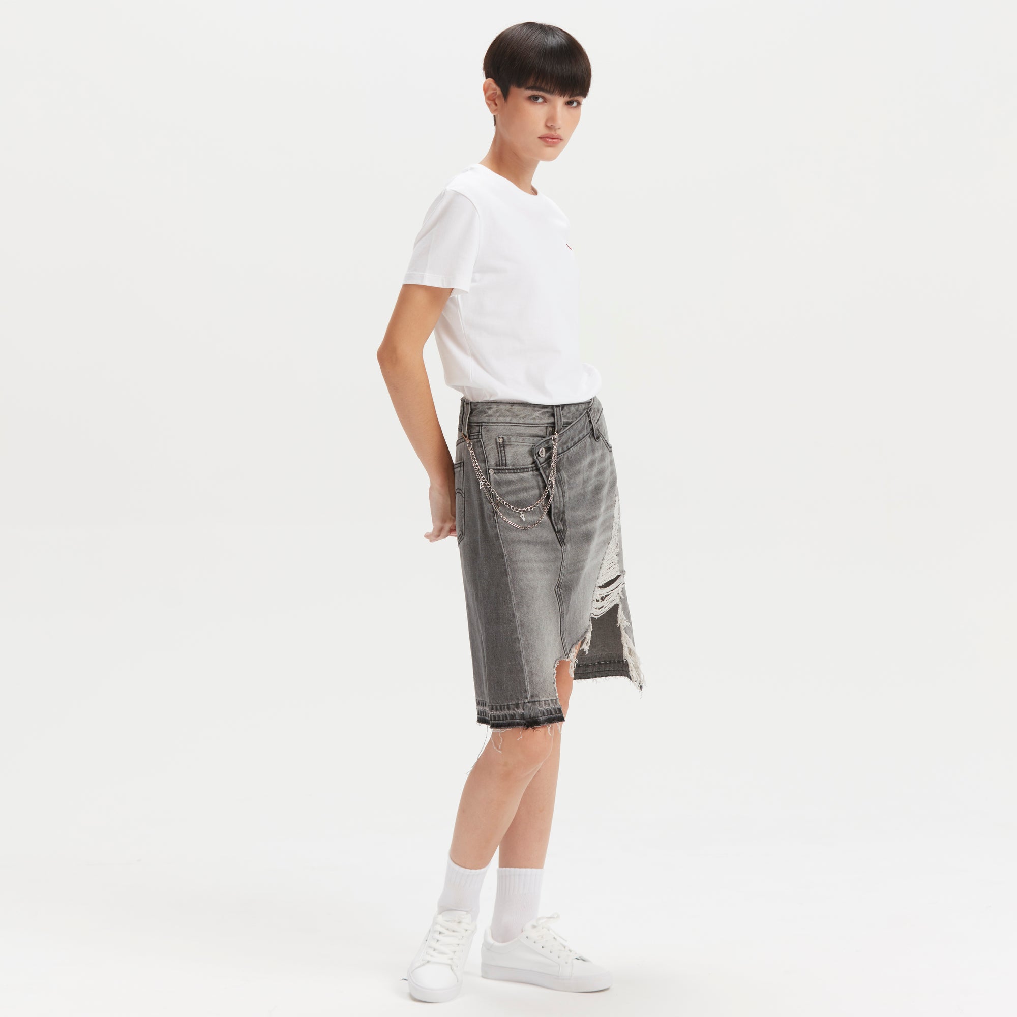 Levi's? Women's ROCK & ROLL Distressed Denim Skirt - 图片 4