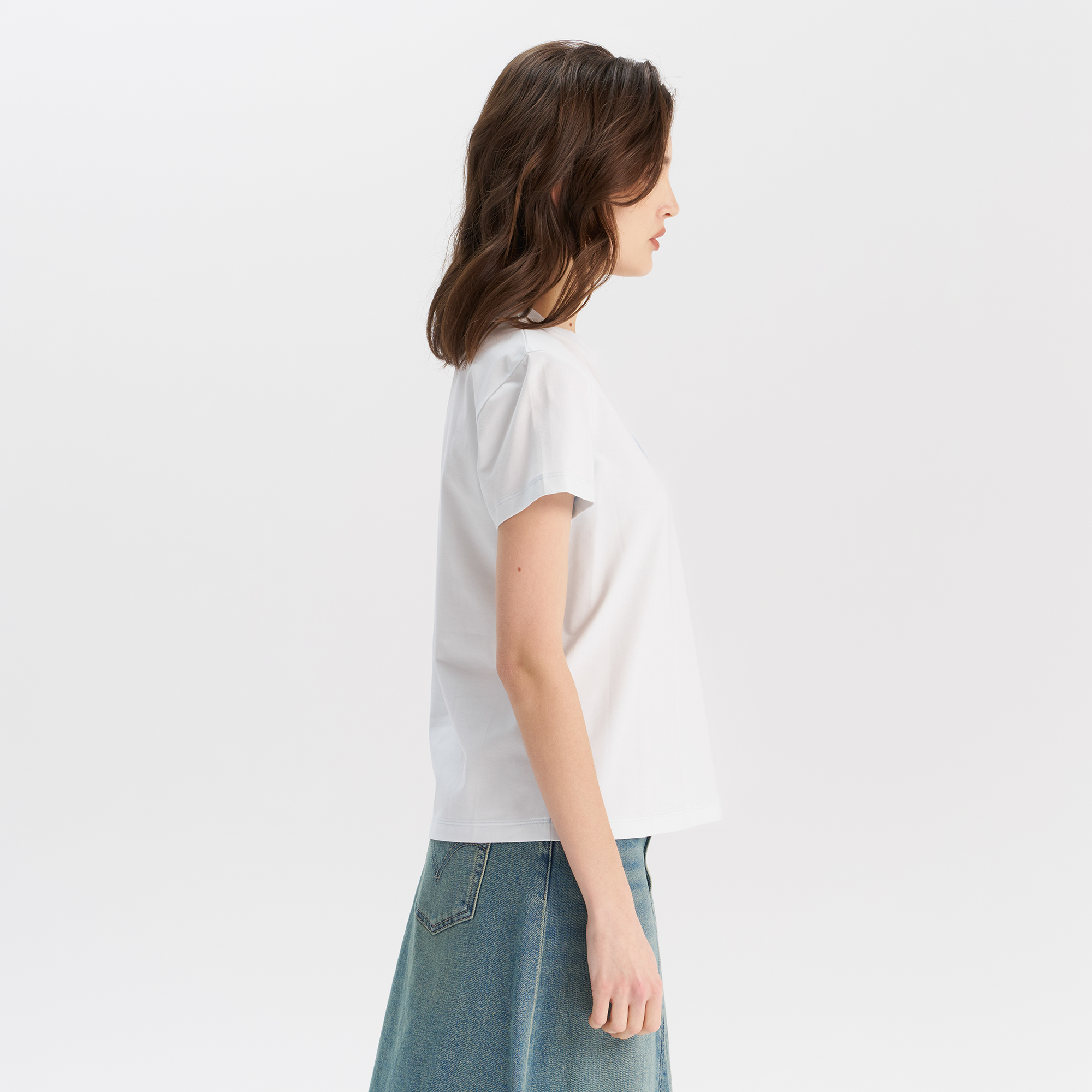 Levi's? Women's Gradient Logo Crew Neck T-Shirt - 图片 4