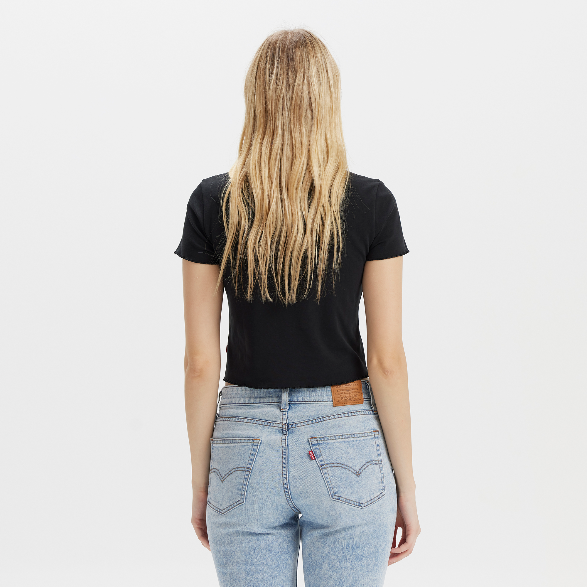 Levi's? Women's Cropped Logo Short Sleeve - 图片 5
