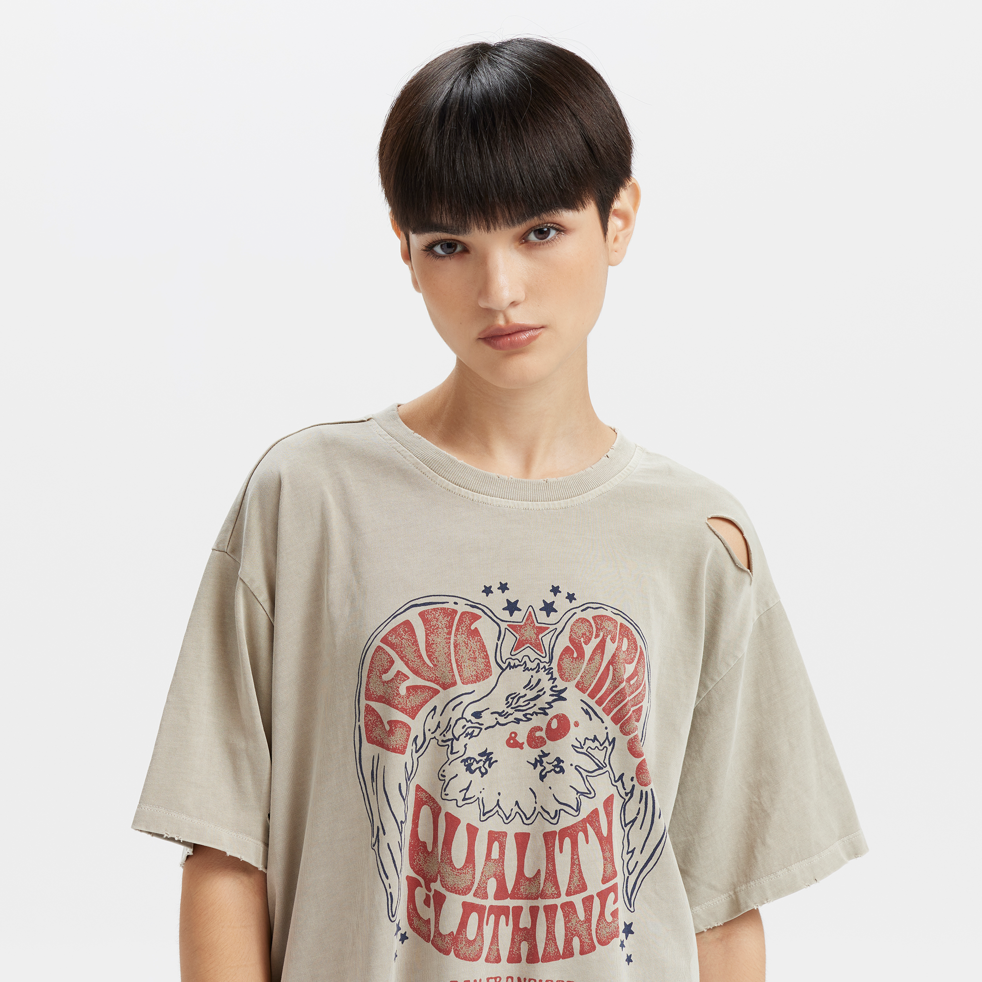 Levi's® Women's Distressed Design Printed Short Sleeve Tee - 图片 4