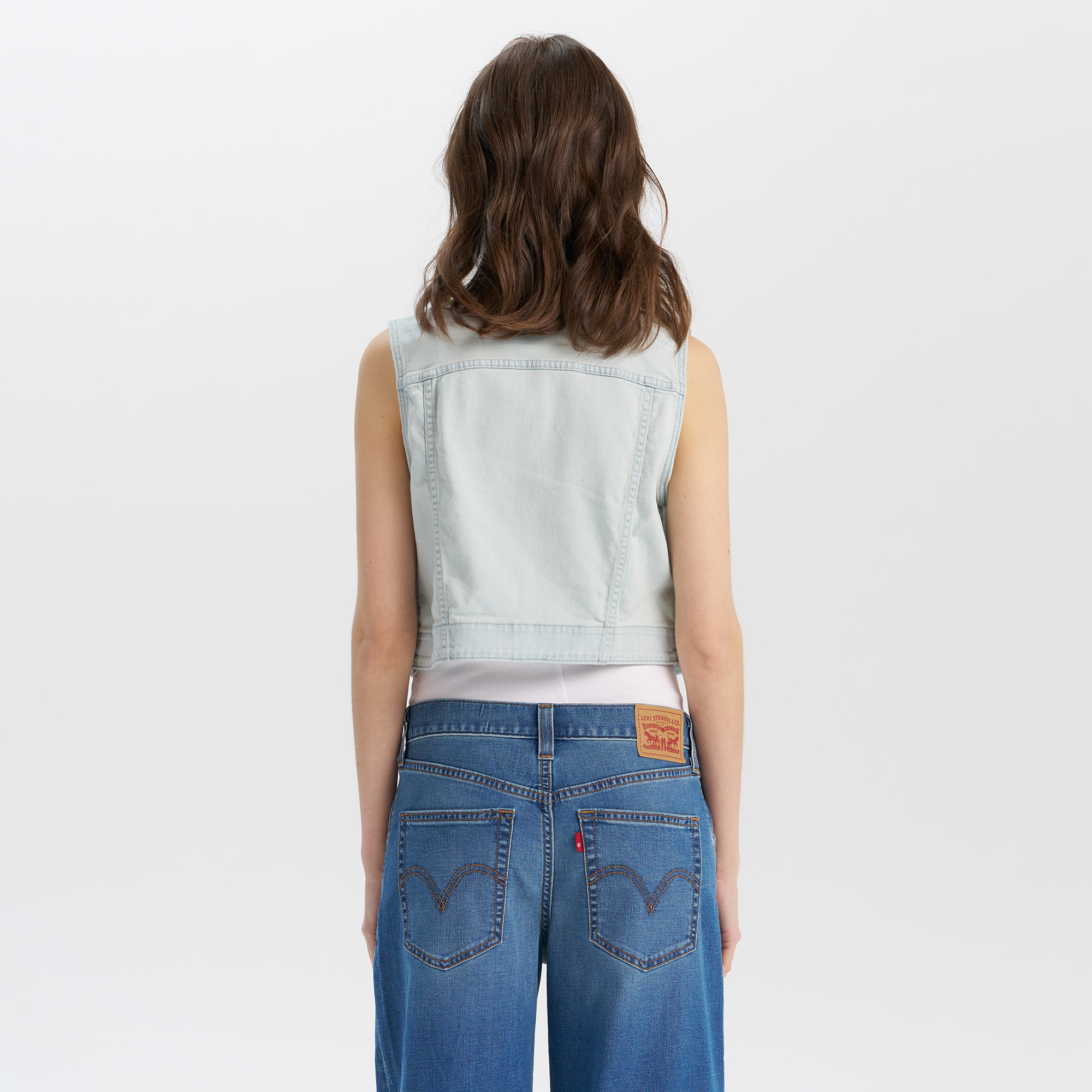 Levi's? Women's Performance Cool Denim Vest - 图片 6