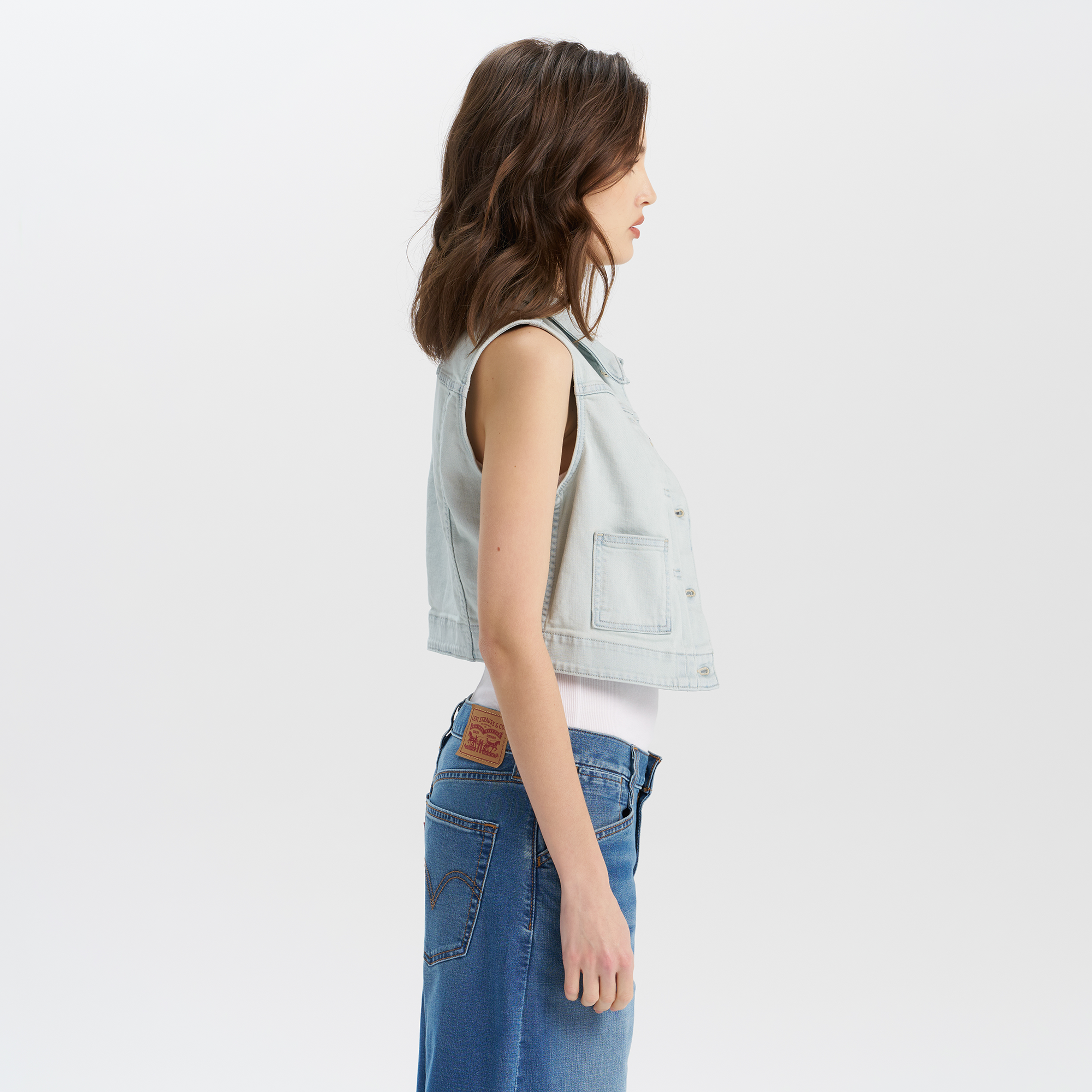 Levi's? Women's Performance Cool Denim Vest - 图片 5