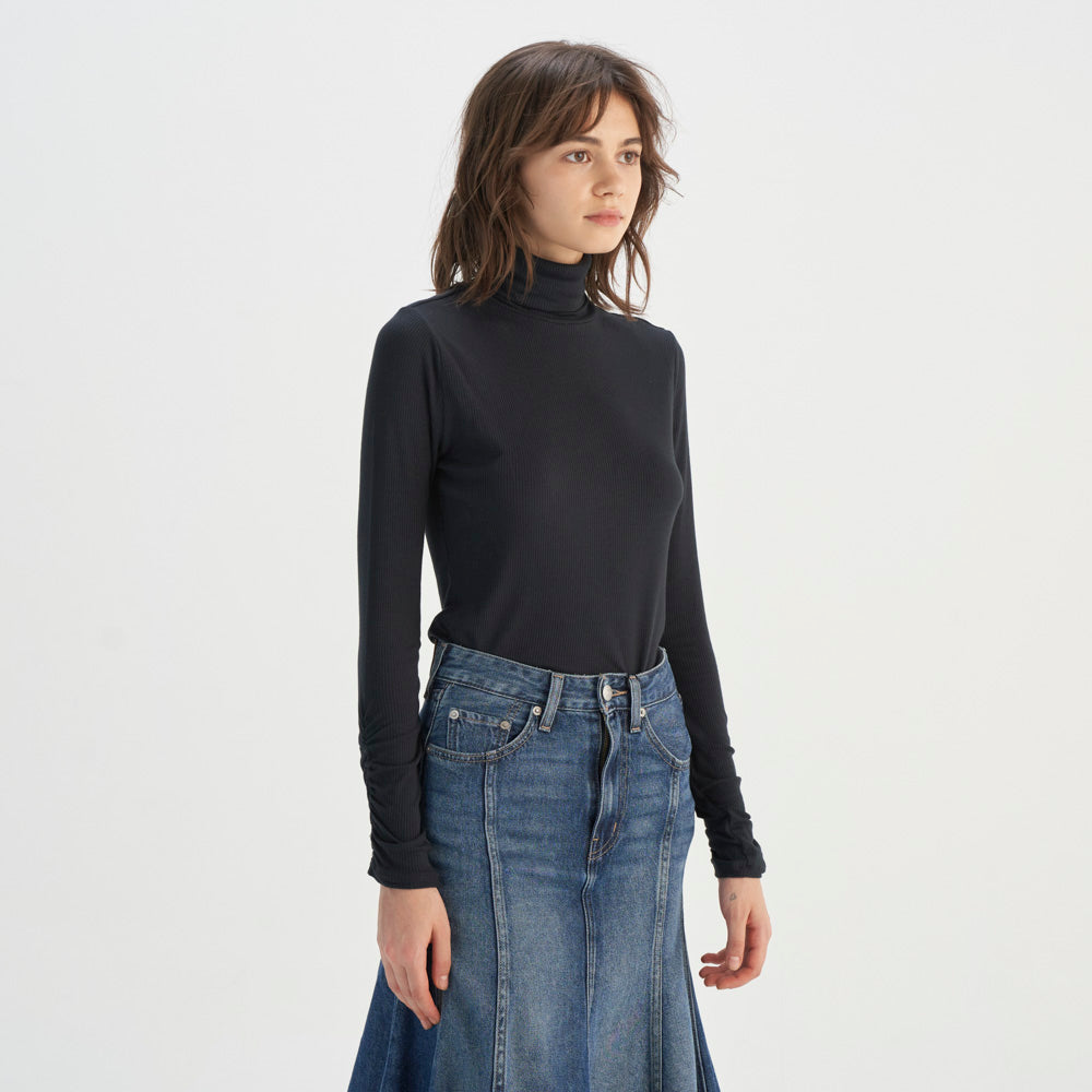 Levi's? Black Long-Sleeve Turtleneck Shirt - 图片 2