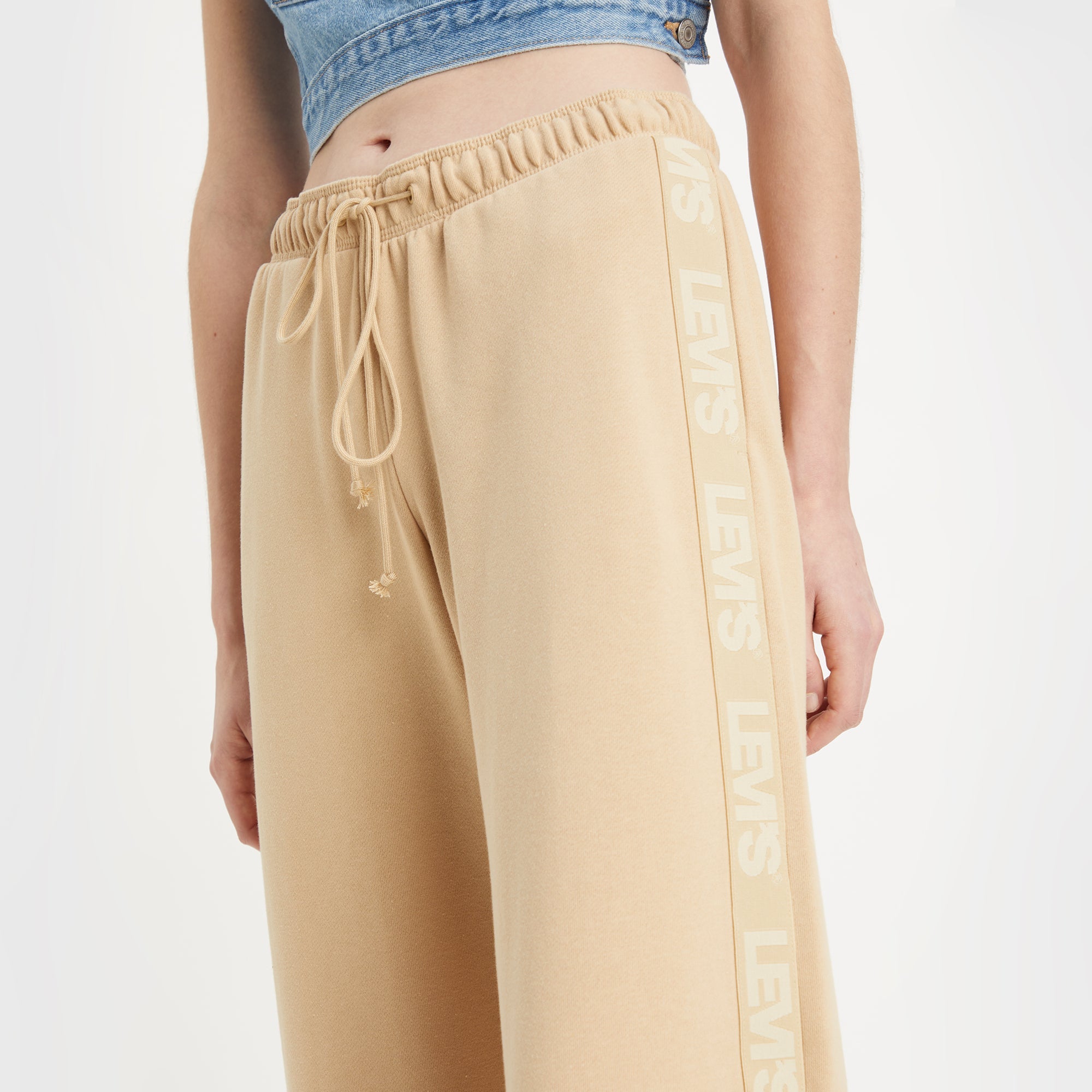 Levi's? Women's Graphic Low Rider Sweatpants - 图片 6