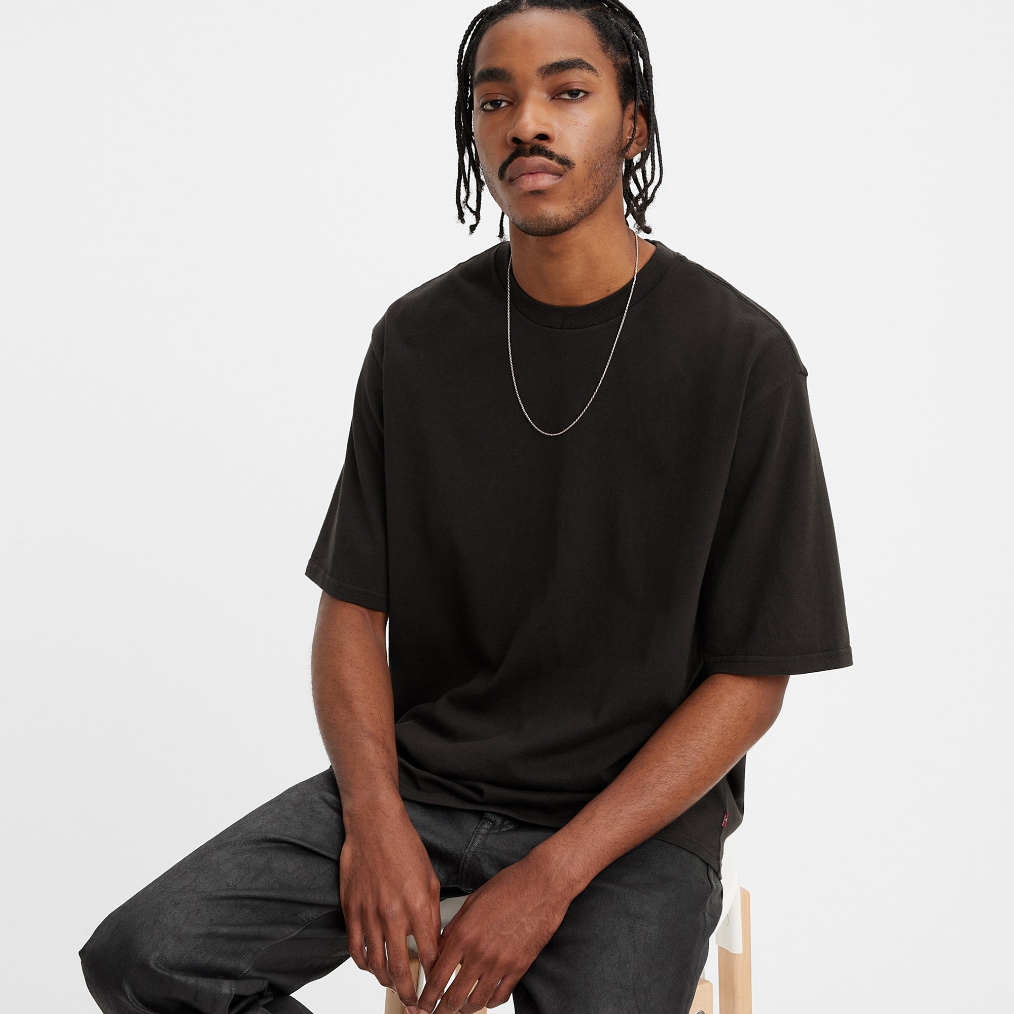 Levi's® Men's Half-Sleeve T-Shirt