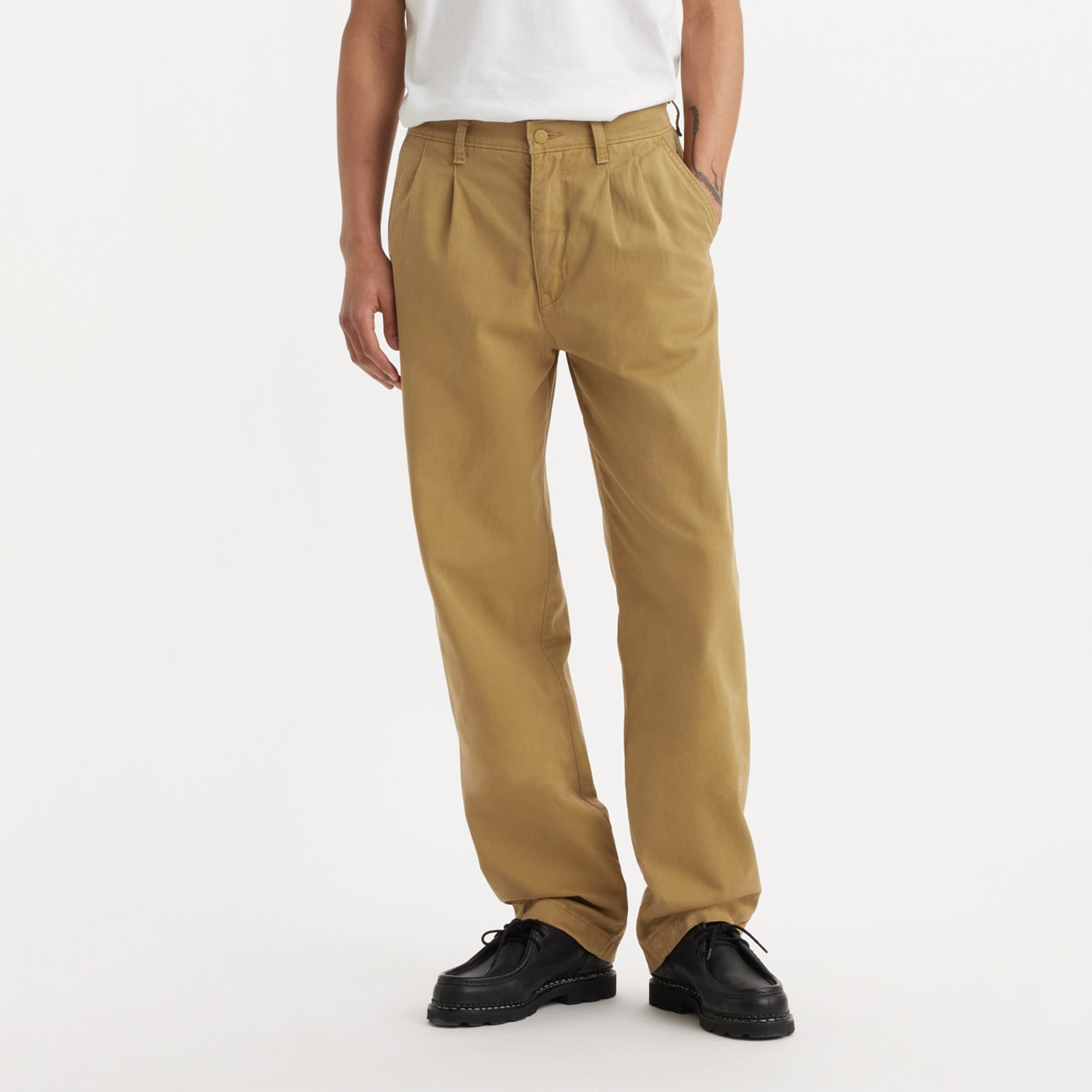 Levi's? Men's XX Chino Loose Straight Pleated Pants