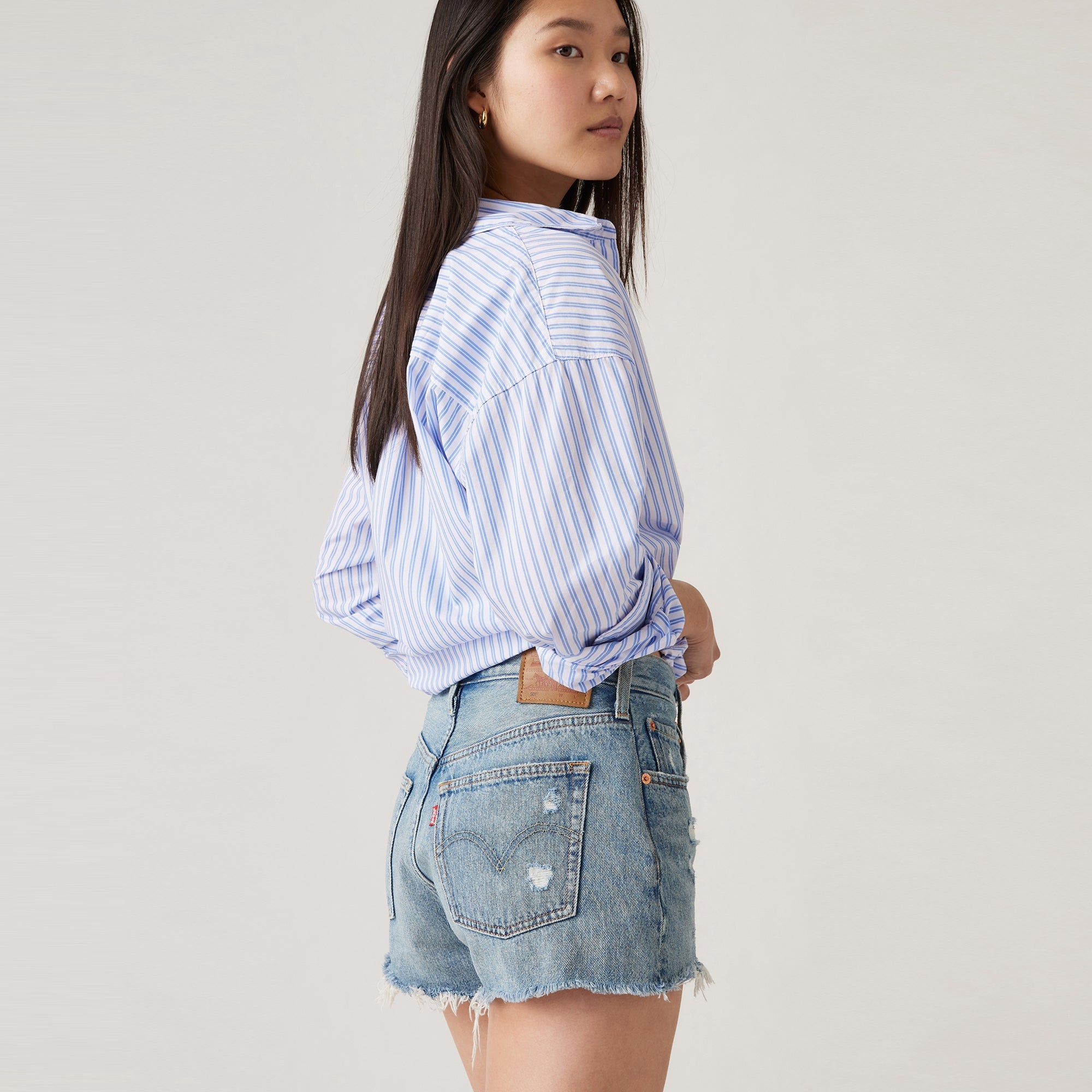 Levi's® Women's 501® Original High-Rise Jean Shorts - 图片 5