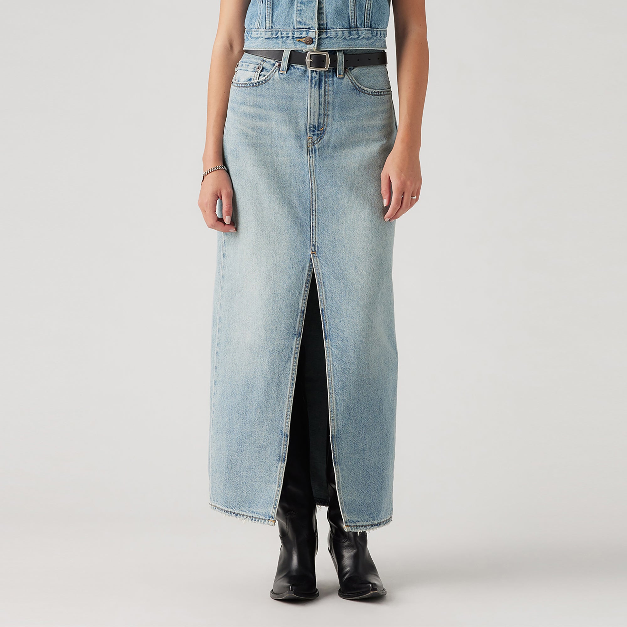 Levi's? Women's Ankle Column Skirt