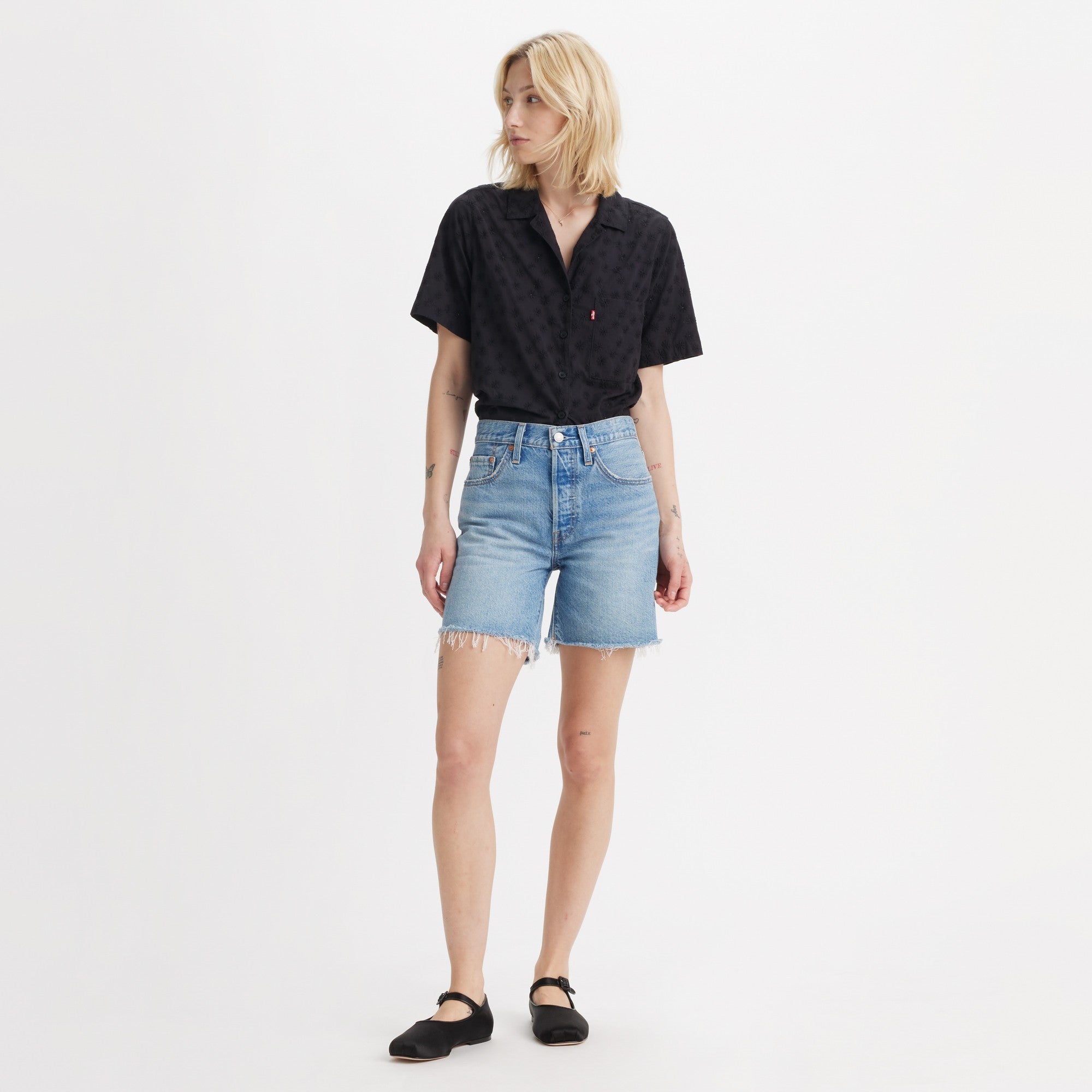 Levi's® Women's 501® Mid-Thigh Shorts - 图片 2