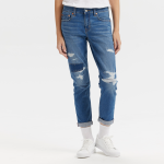 Levi's® Women's Boyfriend Mid-Rise Tapered Jeans