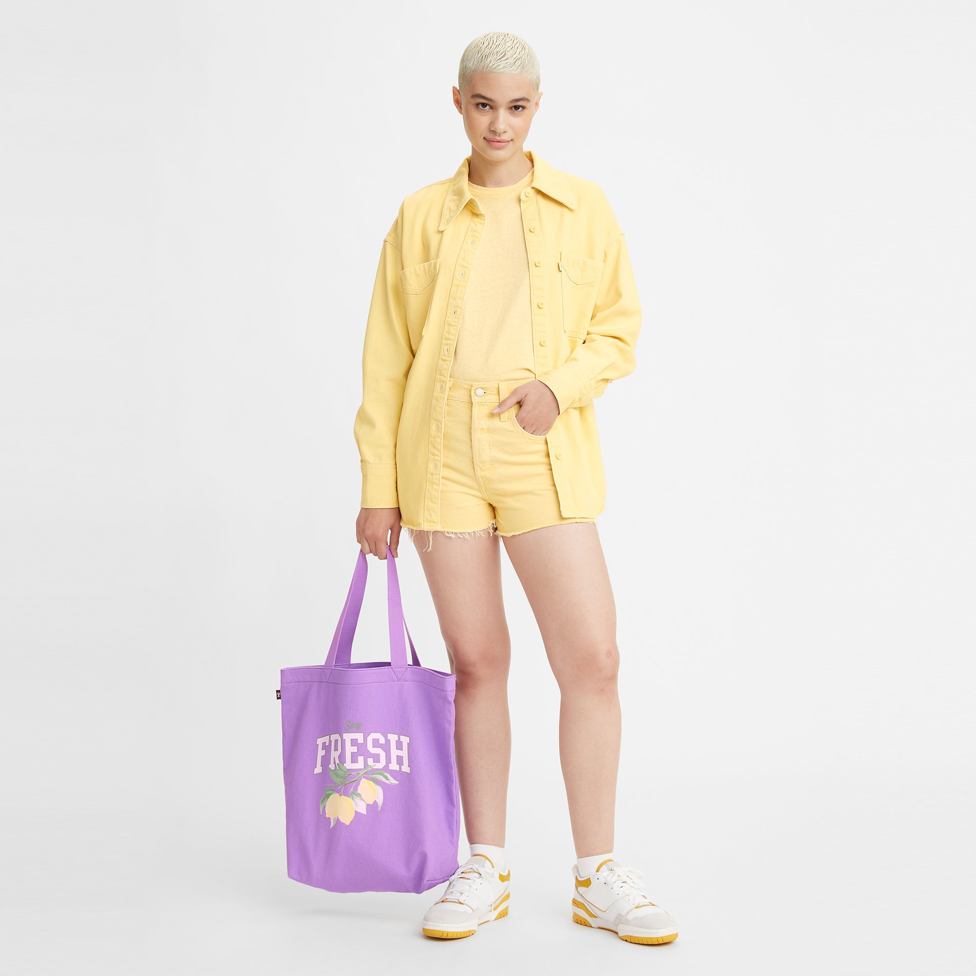 Levi's® Fresh® Women's 501® Original High-Rise Jean Shorts - 图片 2