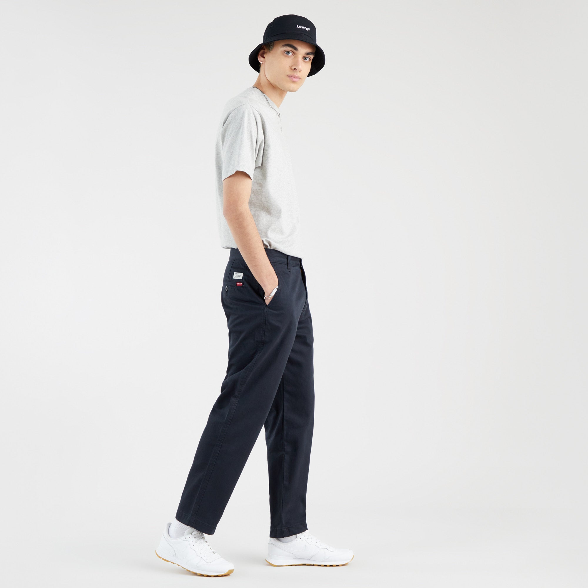 Levi's? Men's XX Chino Stay Loose Taper Crop Pants - 图片 3
