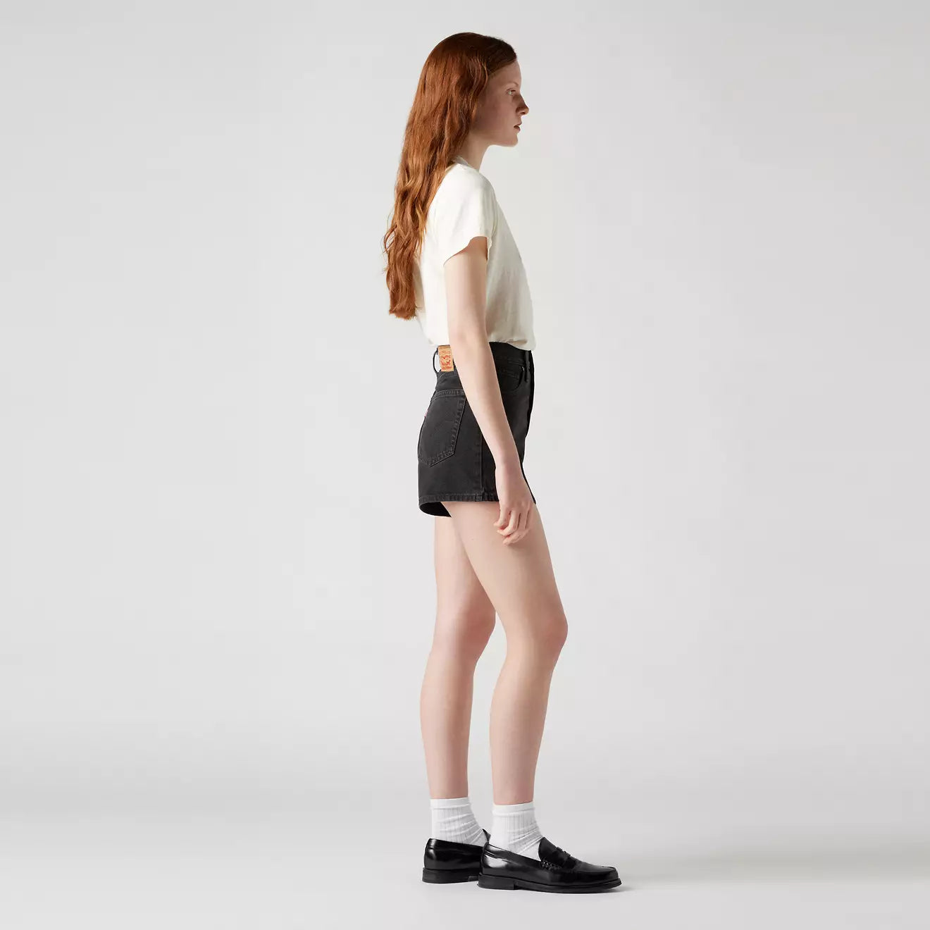 Levi's® Women's High-Waisted Mom Shorts - 图片 2