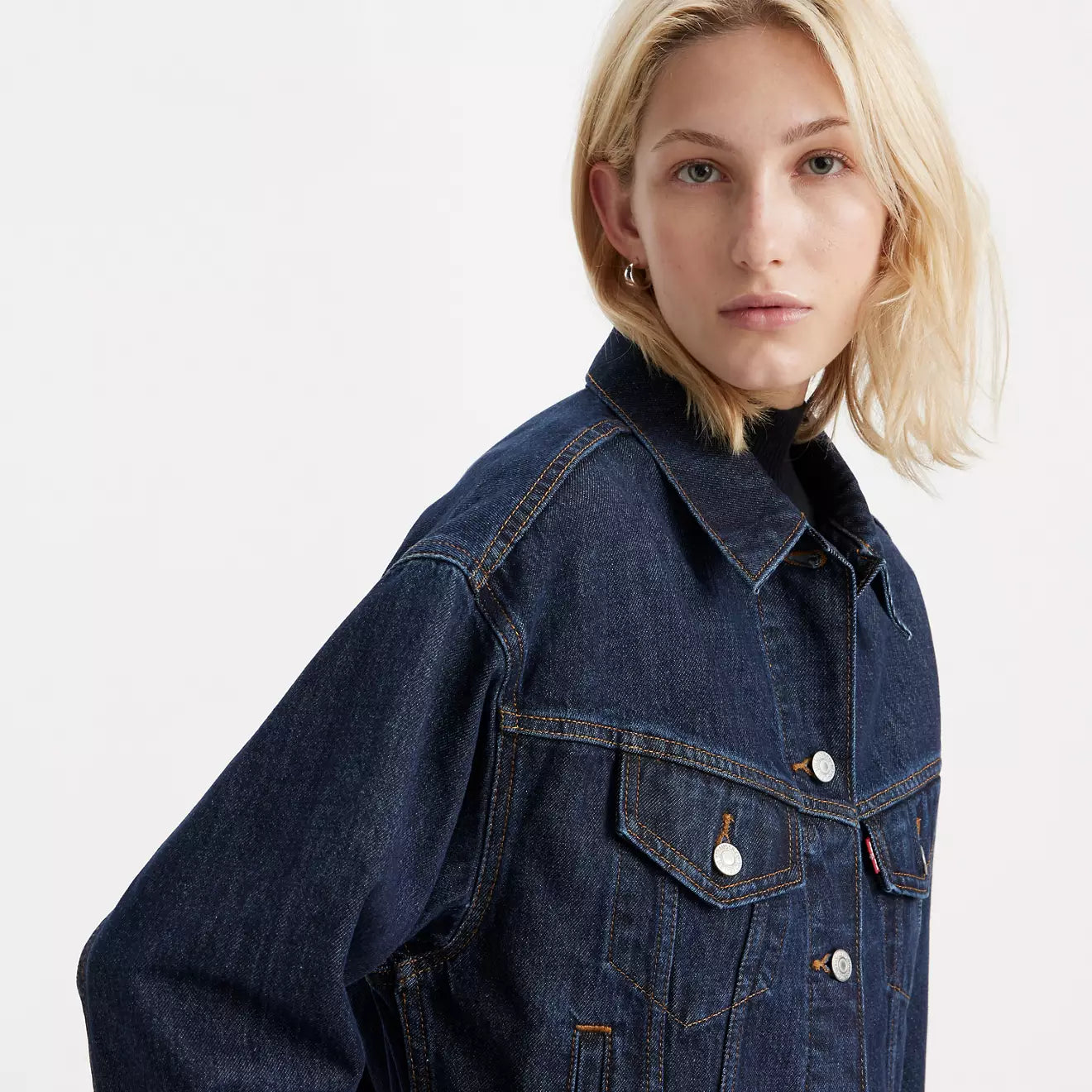 Levi's? Women's Shrunken '90s Trucker Jacket - 图片 4