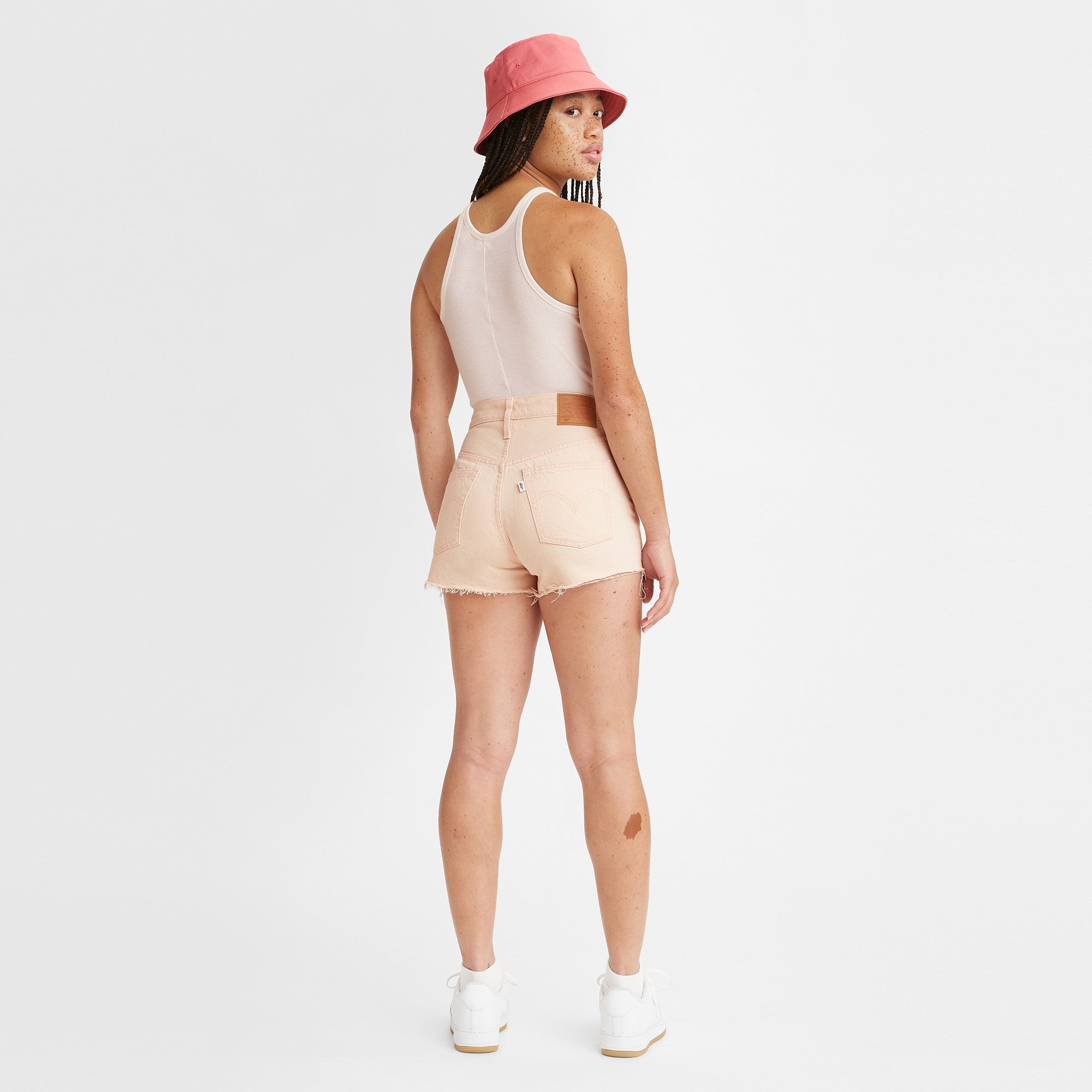 Levi's® Fresh® Women's 501® Original High-Rise Jean Shorts - 图片 2