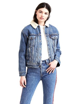 Levi's? Women's Sherpa Ex-Boyfriend Trucker Jacket