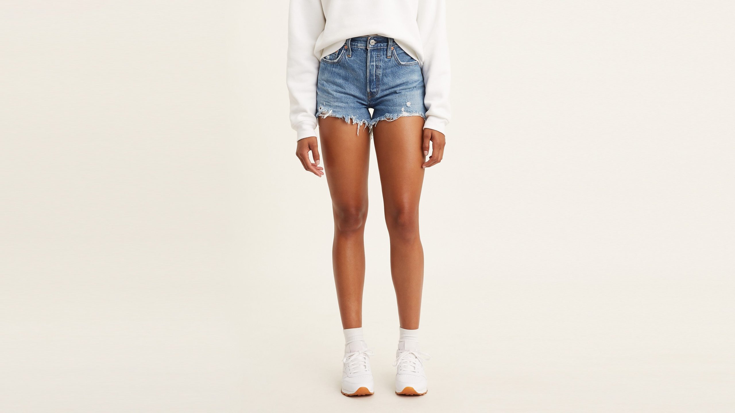 Levi's® Women's 501® Original High Rise Jean Shorts - 图片 4
