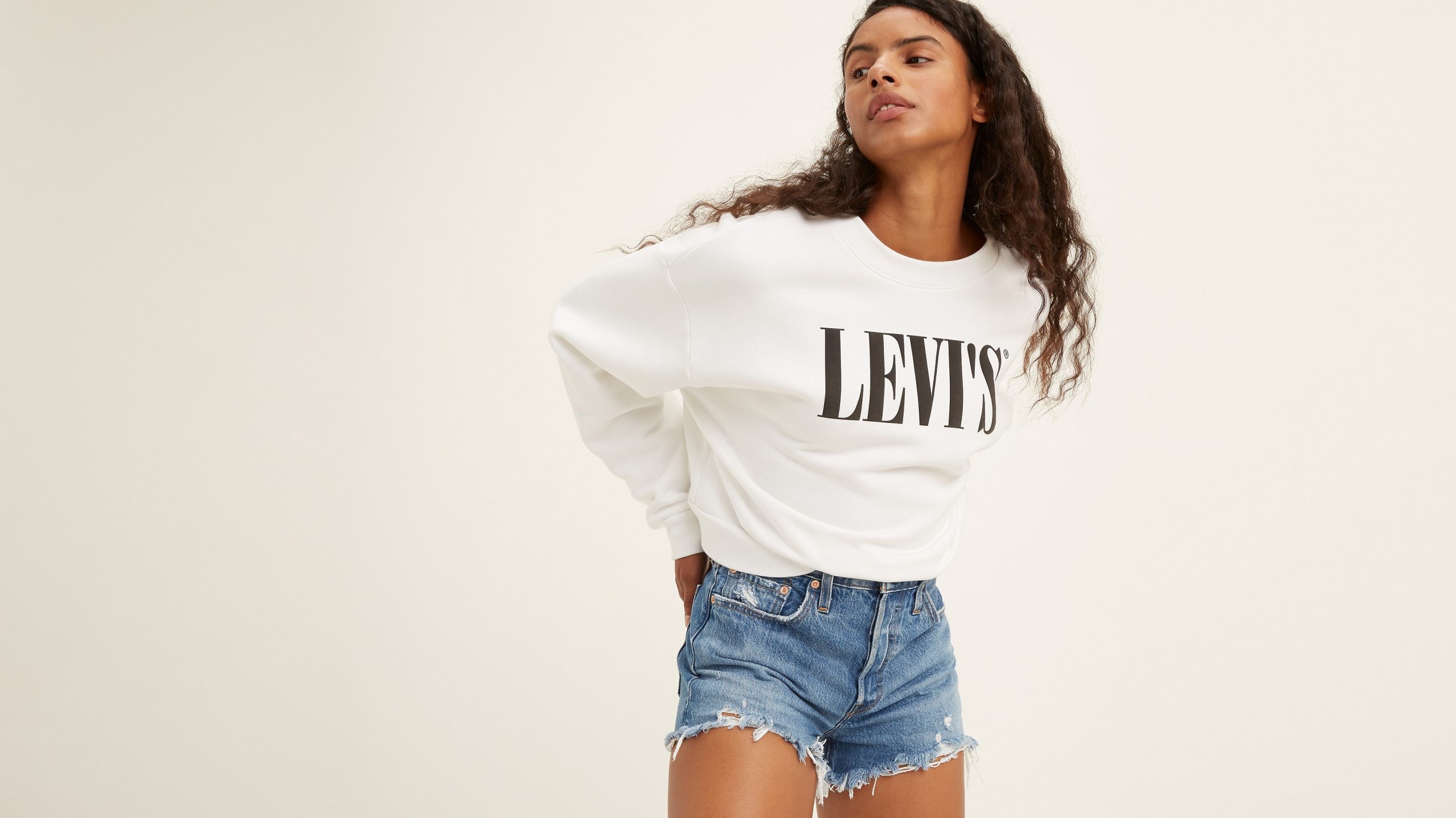 Levi's® Women's 501® Original High Rise Jean Shorts - 图片 5