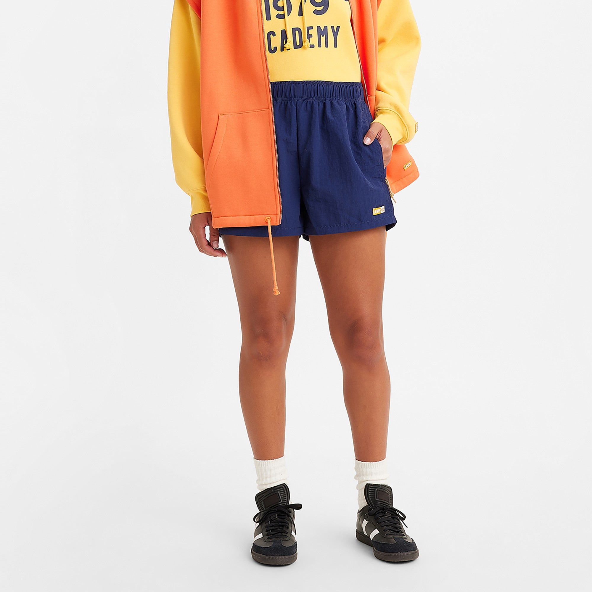 Levi's® Women's Gold Tab™ '90s Practice Shorts - 图片 3