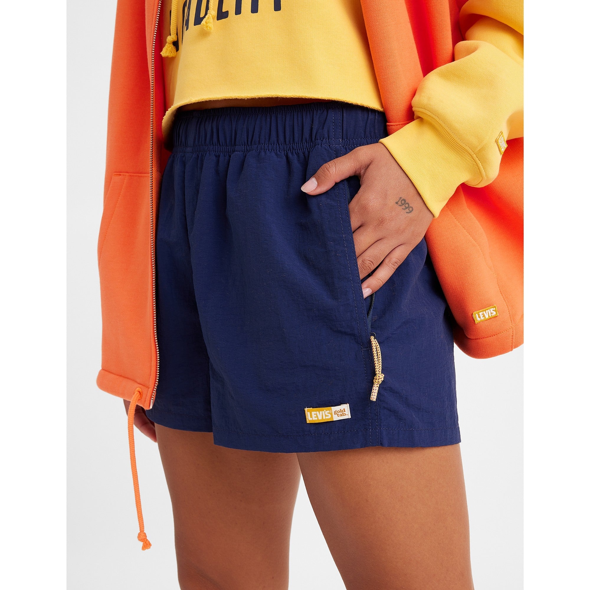 Levi's® Women's Gold Tab™ '90s Practice Shorts - 图片 5