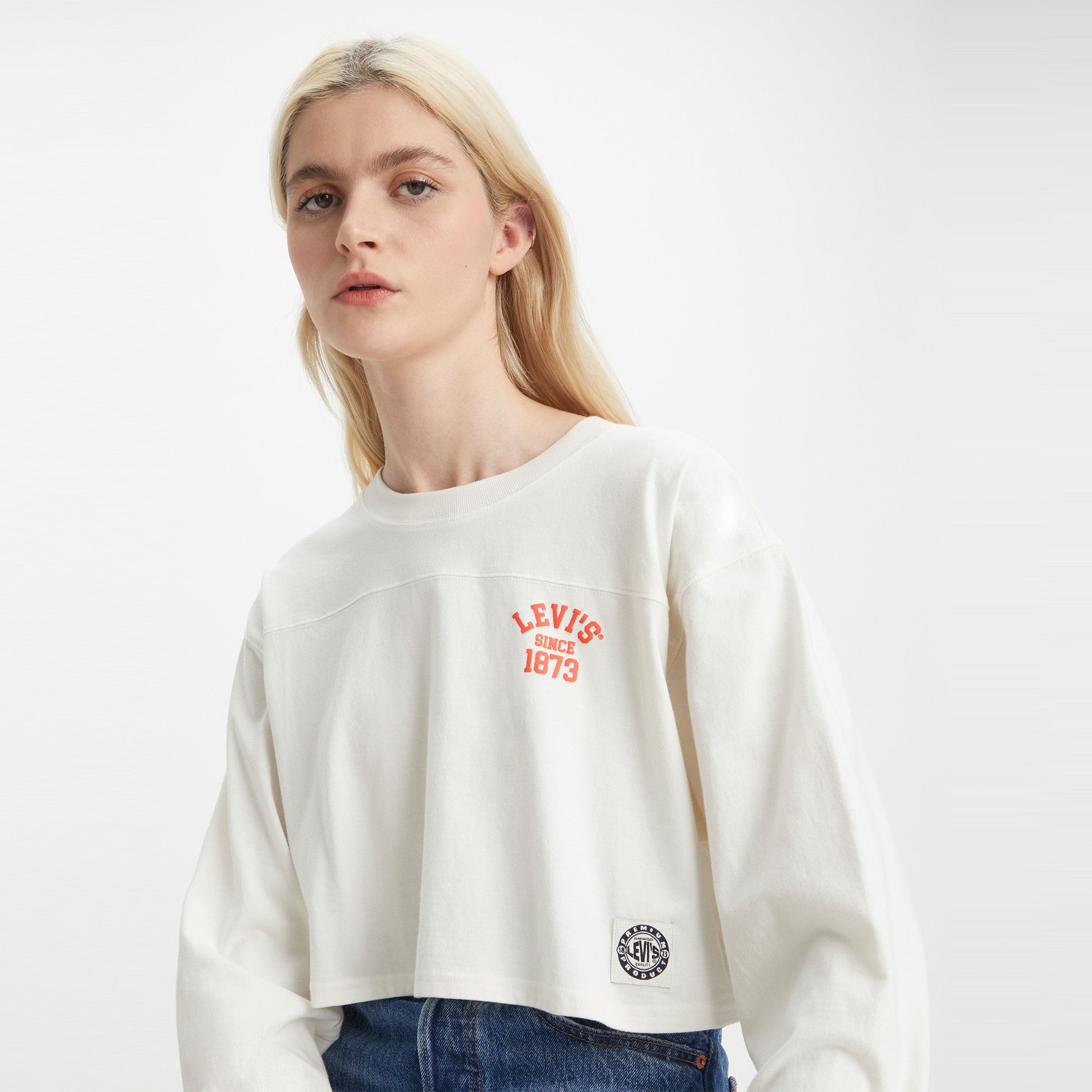 Levi's? Women's Graphic Cropped Football T-Shirt - 图片 4