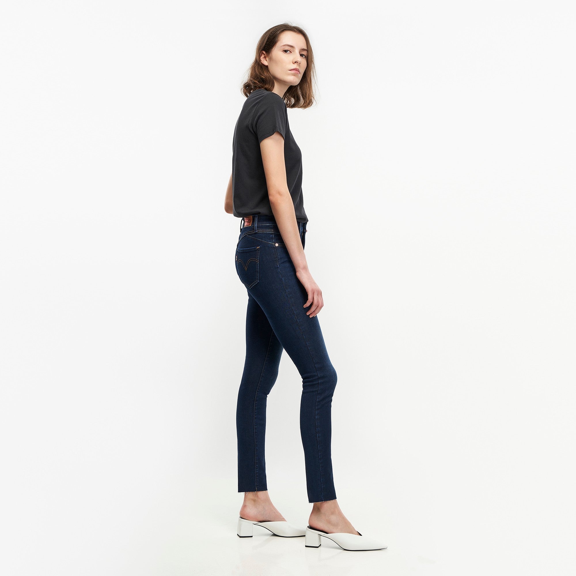Levi's® Women's Revel Shaping High-Rise Skinny Jeans - 图片 4