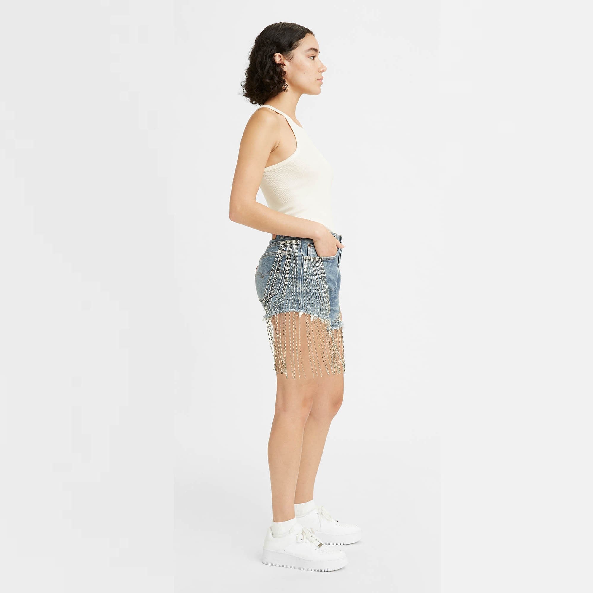 Levi's® X Naomi Osaka Crystal Fringe Shorts - 图片 3